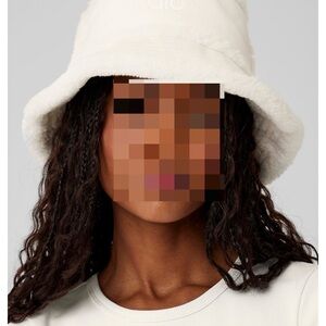 Alo Yoga White Faux Fur Bucket Hat.